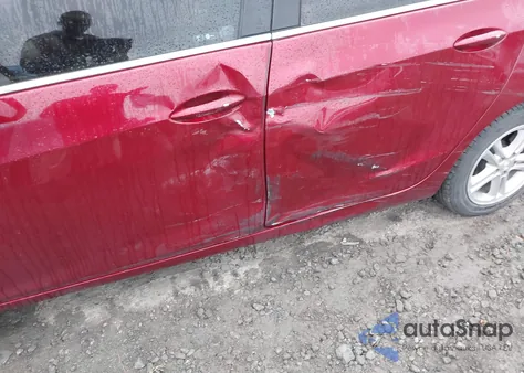 2018 Chevrolet Cruze Lt Auto from USA, damaged, VIN 1G1BE5SM8J7206255